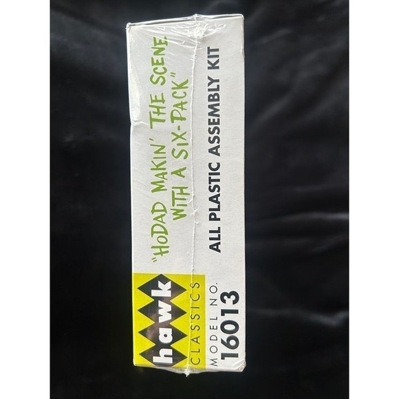 HAWK Model Kit SILLY SURFERS NEW‎ SEALED! - Picture 4 of 4